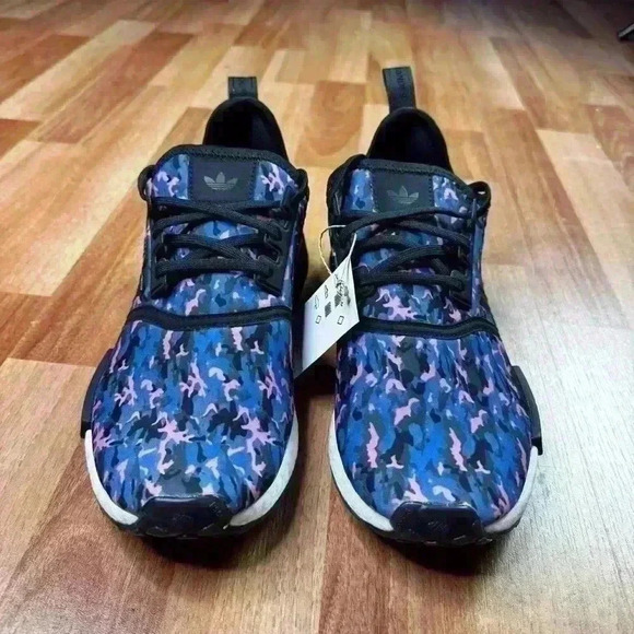 💰HUGE CLEARANCE SALE 💰 Adidas NMD_R1 (HQ6183) Womens Shoes  Size 8 - Picture 8 of 12